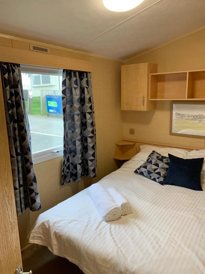 Newquay Bay Porth Caravan Hotel Bagian luar foto